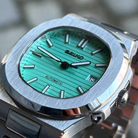 Nautilus Tiffany Blue