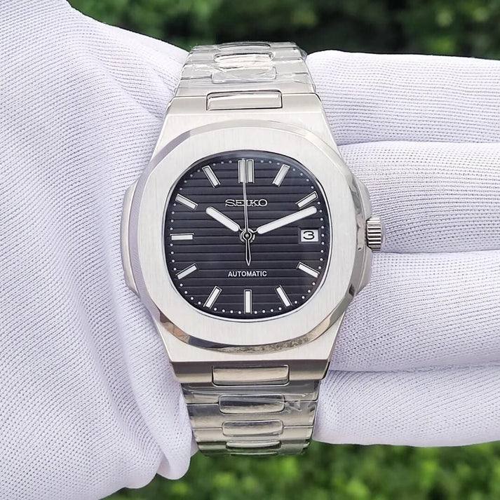 Nautilus Black