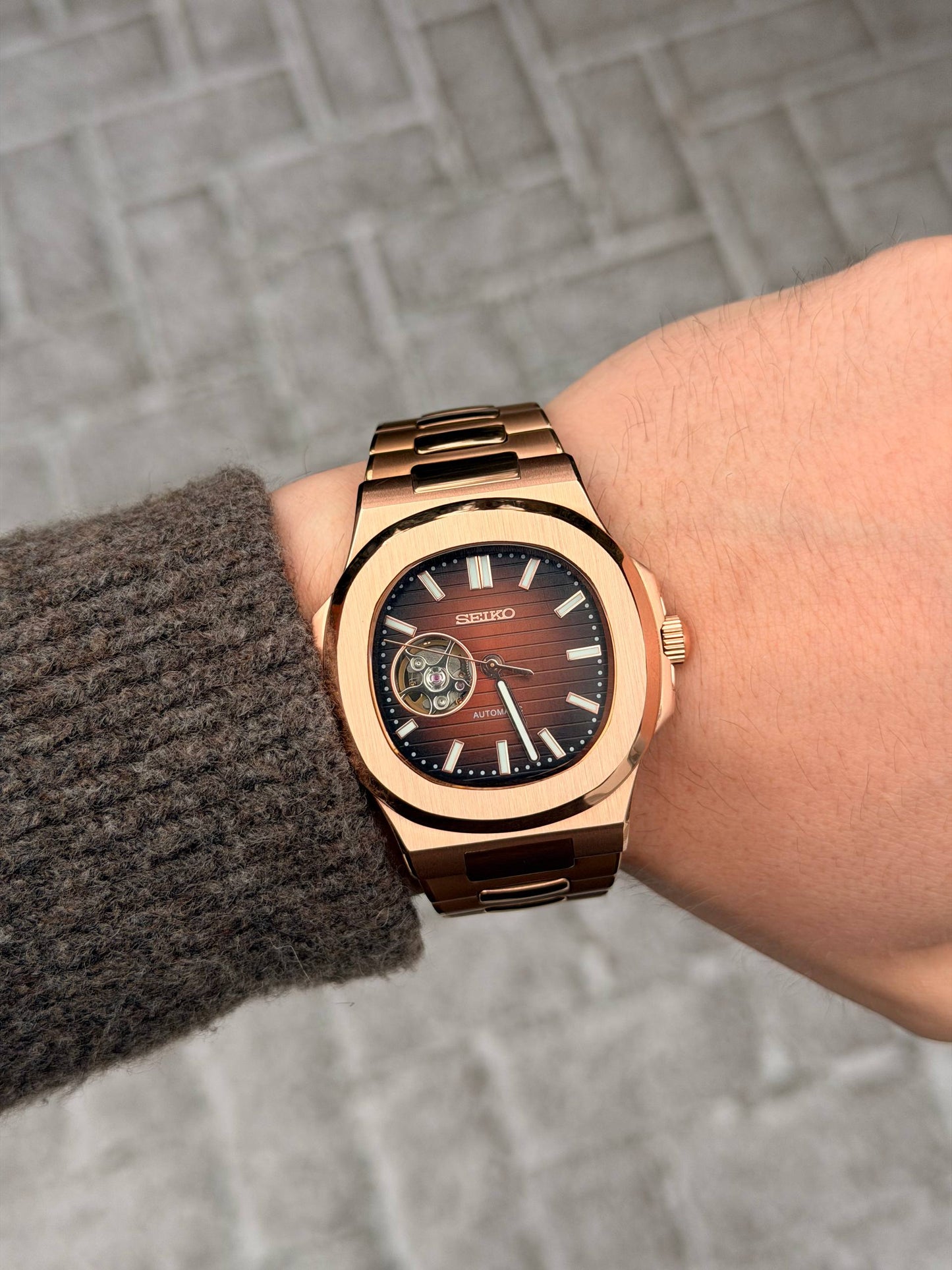Nautilus Rose Gold Open Heart